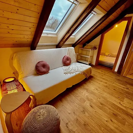 U Nás Ve Lhotě - / Celá Casa de Campo Borotin
